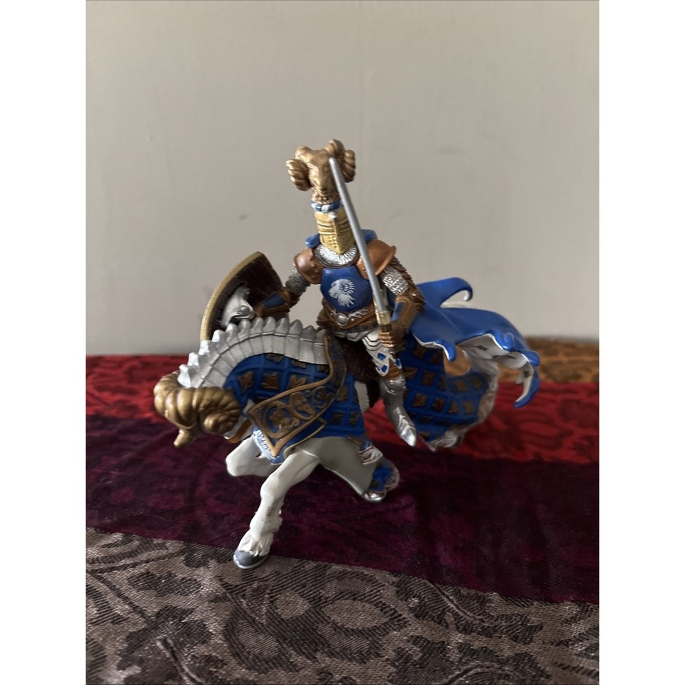 Papo Figure Fantasy Weapon‎ Master Ram Blue/Gold Horse And Knight 2007